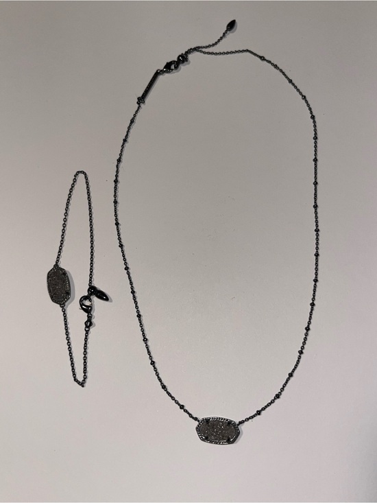 Kendra Scott Jewelry - Kendra Scott Black and Gunmetal Druzy Pendant Necklace and Bracelet Set